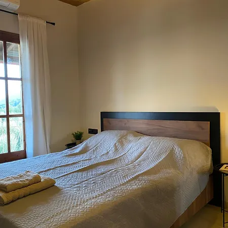 Vakantiehuis Alexandra's Boutique House *