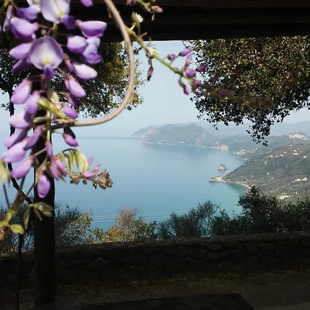 Alexandra's Boutique House Kato Garouna