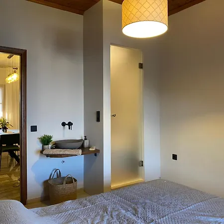 Alexandra's Boutique House *