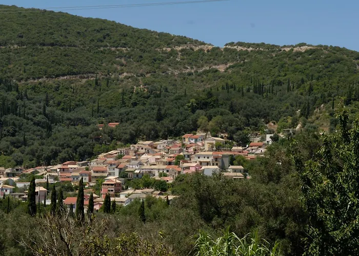 Alexandra's Boutique House בית נופש *