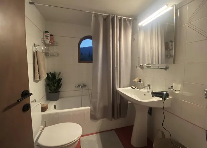 Alexandra's Boutique House בית נופש Kato Garouna