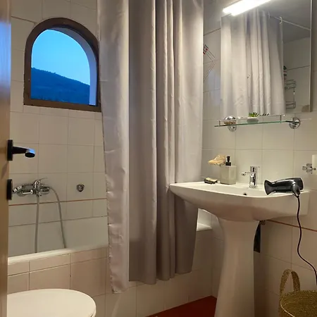 Tatil Evi Alexandra's Boutique House Kato Garouna